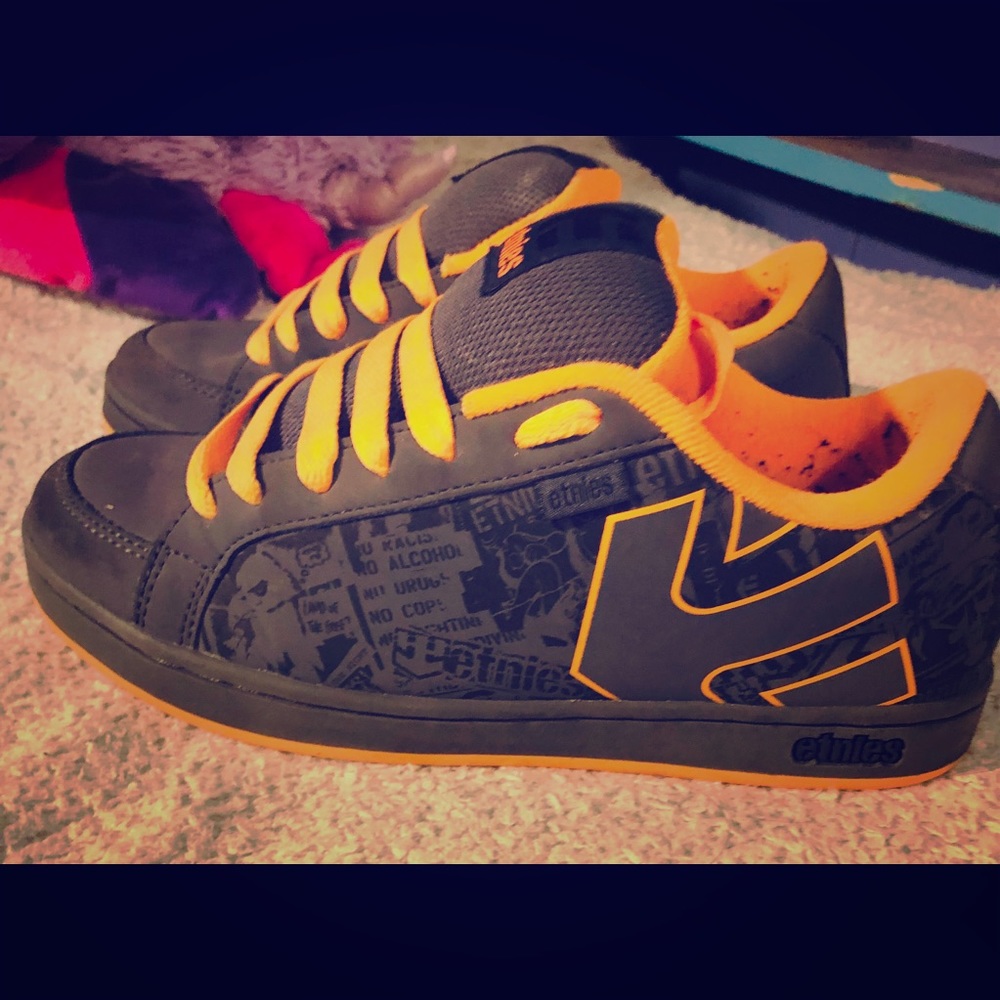 Etnies Skate shoe